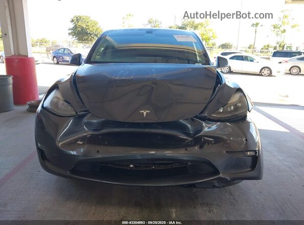 7SAYGDEF1NF463697 2022 TESLA MODEL Y Gray ხელსაწყოთა პანელის ხედი