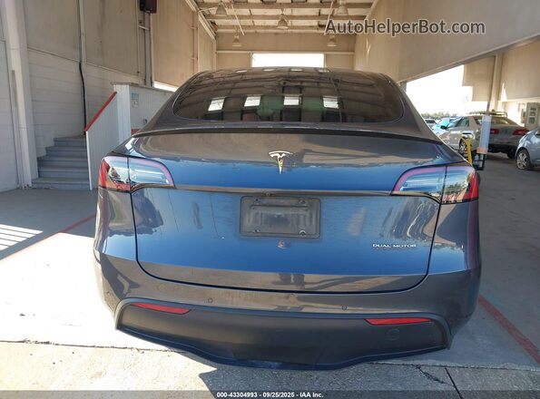 7SAYGDEF1NF463697 2022 TESLA MODEL Y Gray 
