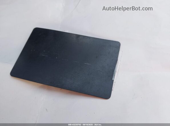 7SAYGDEF5NF544248 2022 TESLA MODEL Y Gray Vista del salpicadero