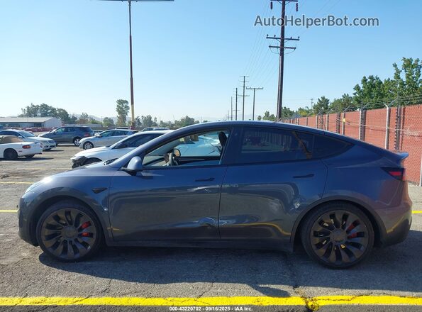 7SAYGDEF5NF544248 2022 TESLA MODEL Y Gray Vista interior de 360 grados