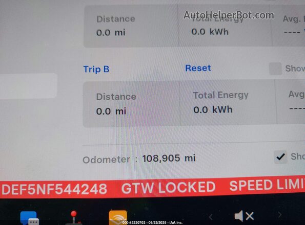 7SAYGDEF5NF544248 2022 TESLA MODEL Y Gray 