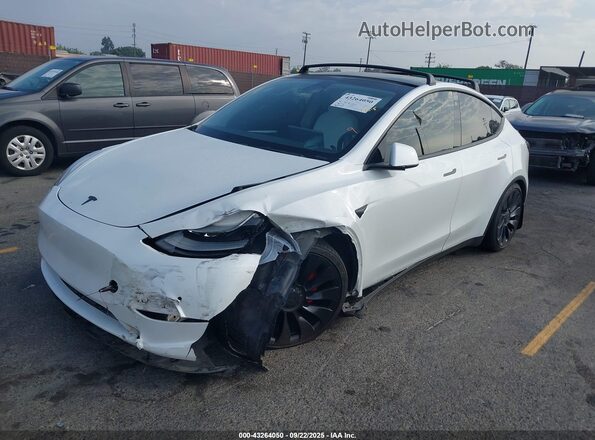 7SAYGDEF6NF538958 2022 TESLA MODEL Y White Передня ліва чверть