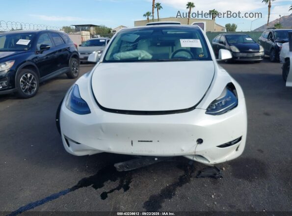 7SAYGDEF7NF398189 2022 TESLA MODEL Y White Вид спереду