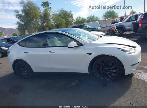 7SAYGDEF7NF398189 2022 TESLA MODEL Y White Вид щитка приладів