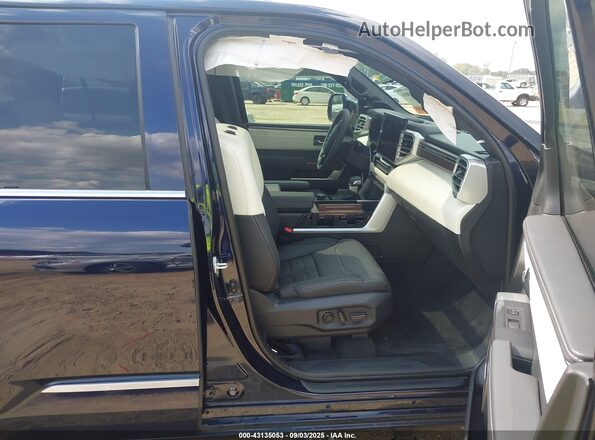 7SVAAABA5SX055248 2025 TOYOTA SEQUOIA Dark Blue წინა სალონის ხედი