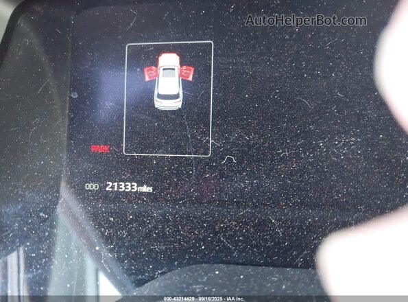 7SVAAABA9RX028693 2024 TOYOTA SEQUOIA Серый 