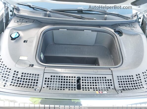 7YAMUFS33TY006731 2026 HYUNDAI IONIQ 9 Gray Հետևի տեսք