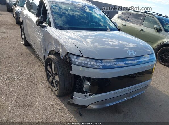 7YAMUFS33TY006731 2026 HYUNDAI IONIQ 9 Gray Սարքավորումների վահանակի տեսք