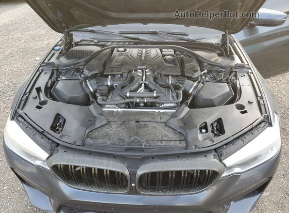 WBSJF0C59JB283958 2018 BMW M5 Black Engine compartment view