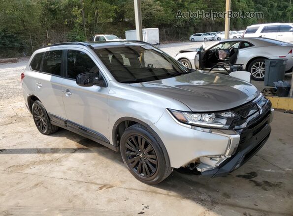 JA4AZ3A37LJ001515 2020 MITSUBISHI OUTLANDER Silver Front view