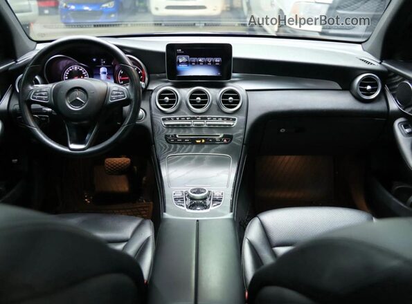 WDC0G4JB9JV021XXX 2018 MERCEDES-BENZ GLC-CLASS Blue 