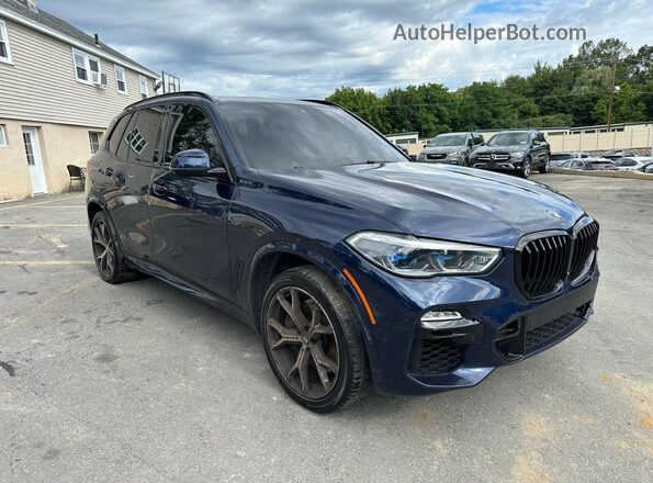 5UXJU4C02M9G78859 2021 BMW X5 Blue Widok z przodu