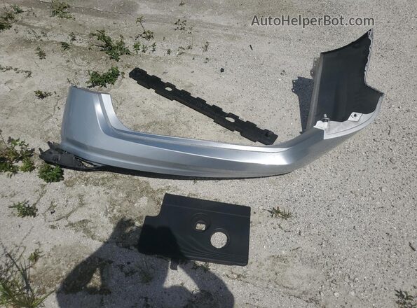 1N4BL4BV8LC168087 2020 NISSAN ALTIMA Silver Widok wnętrza 360 stopni