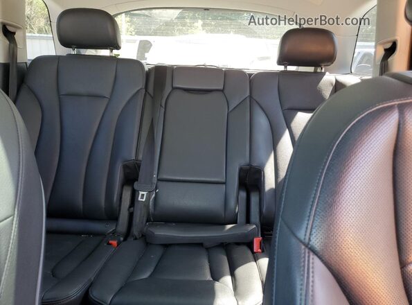 WA1VAAF75JD029947 2018 AUDI Q7 Silver 