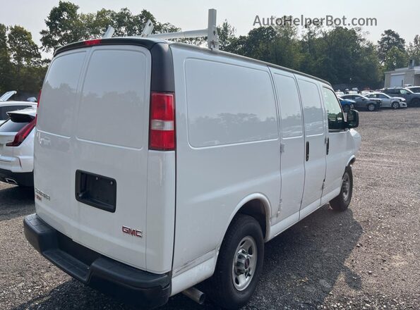 1GTW7AFPXR1232550 2024 GMC SAVANA White Դիմացի տեսք