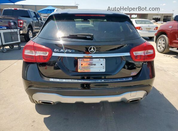 WDCTG4EB3LU023466 2020 MERCEDES-BENZ GLA Black Front interior view
