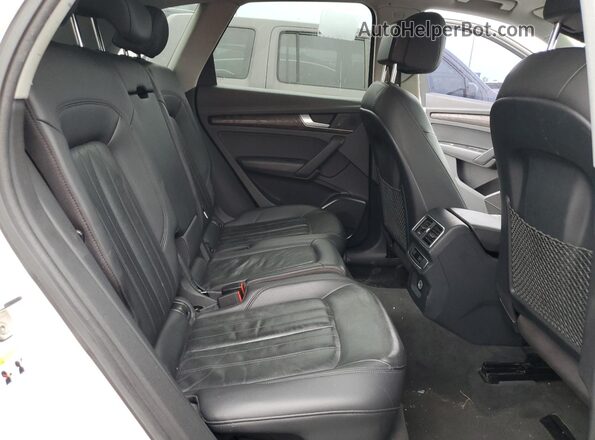 WA1BNAFY3J2203025 2018 AUDI Q5 White 