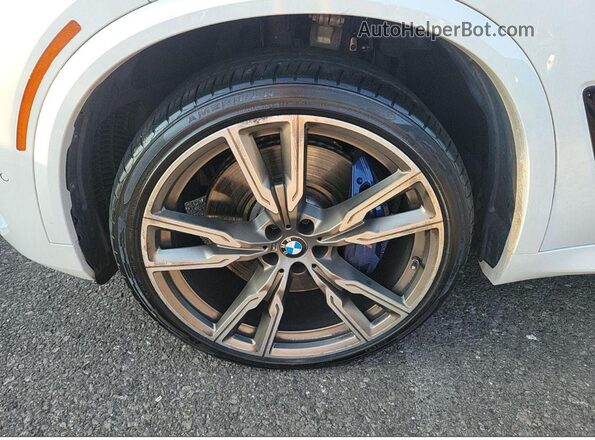 5UXJU4C0XLLE45698 2020 BMW X5 White Вид салону спереду