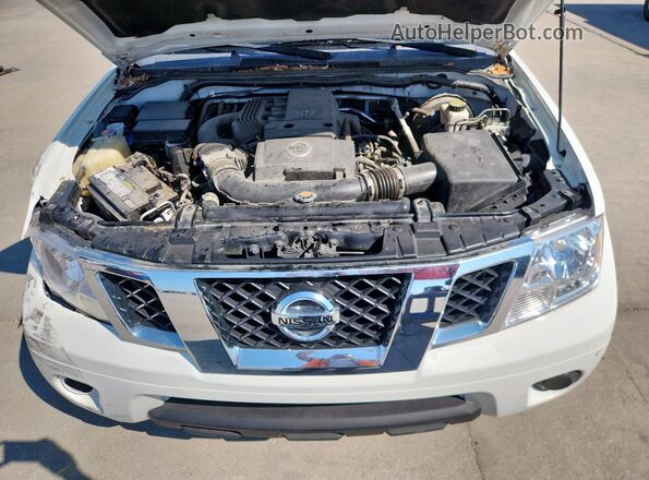 1N6AD0CU7KN742213 2019 NISSAN FRONTIER Белый Вид подкапотного пространства