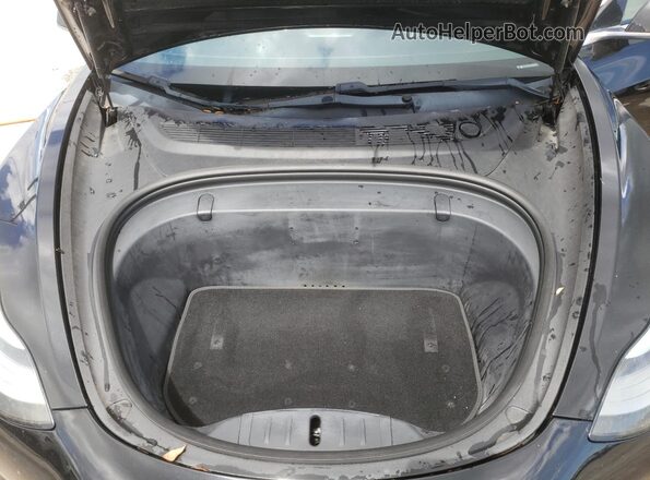 5YJ3E1EB2JF093993 2018 TESLA MODEL 3 Black 