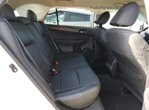 4S4BSENC4K3278965 2019 SUBARU OUTBACK White Вид підкапотного простору