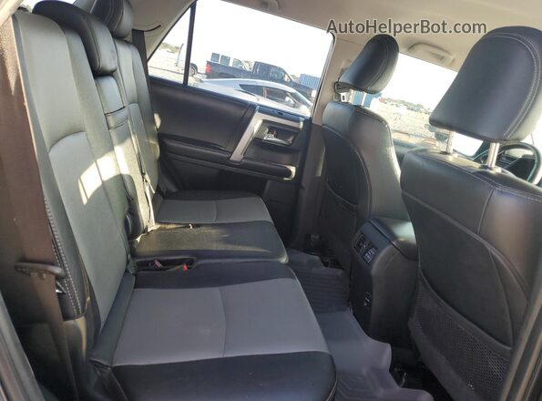 JTEZU5JR2K5205732 2019 TOYOTA 4RUNNER Серый Вид подкапотного пространства