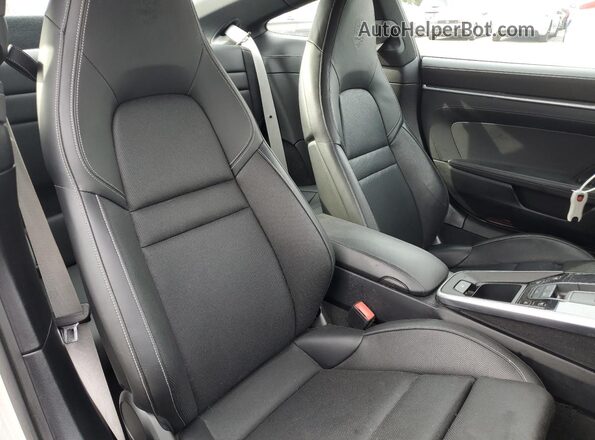 WP0AB2A93NS220803 2022 PORSCHE 911 Silver 