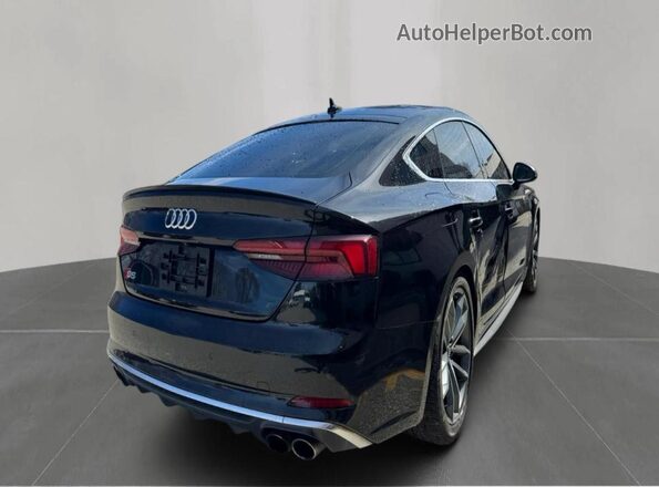 WAUC4CF5XJA099182 2018 AUDI OTHER Черный 