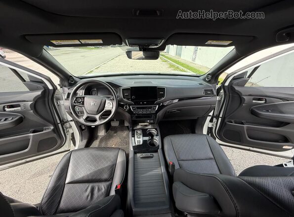 5FNYF7H9XMB009275 2021 HONDA PASSPORT White Widok tylnych siedzeń