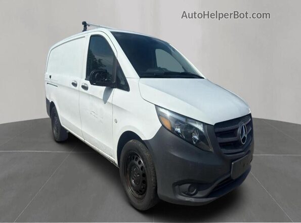 WD3PG2EAXH3283888 2017 MERCEDES-BENZ METRIS White 