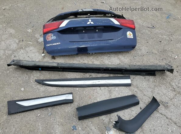 JA4AD2A39LZ032971 2020 MITSUBISHI OUTLANDER Blue VIN sticker view