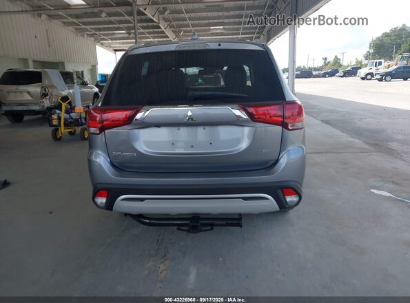 JA4AD3A3XLZ004568 2020 MITSUBISHI OUTLANDER Silver 