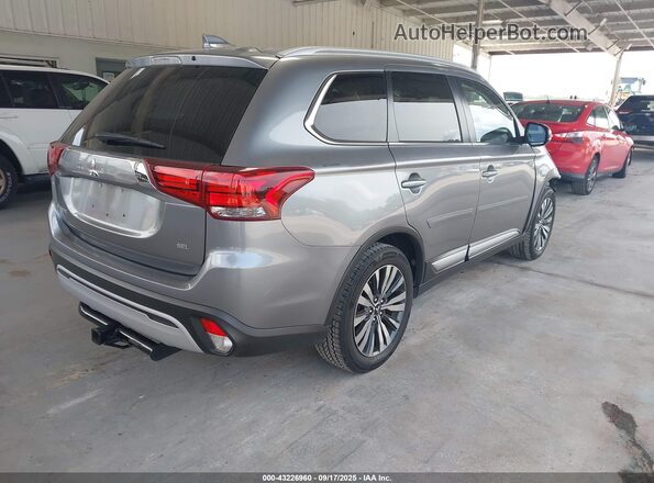 JA4AD3A3XLZ004568 2020 MITSUBISHI OUTLANDER Silver Հետևի աջ
