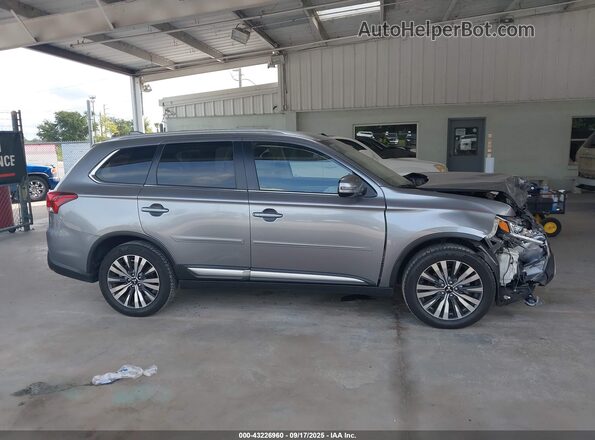 JA4AD3A3XLZ004568 2020 MITSUBISHI OUTLANDER Silver Սալոնի 360 աստիճան տեսք