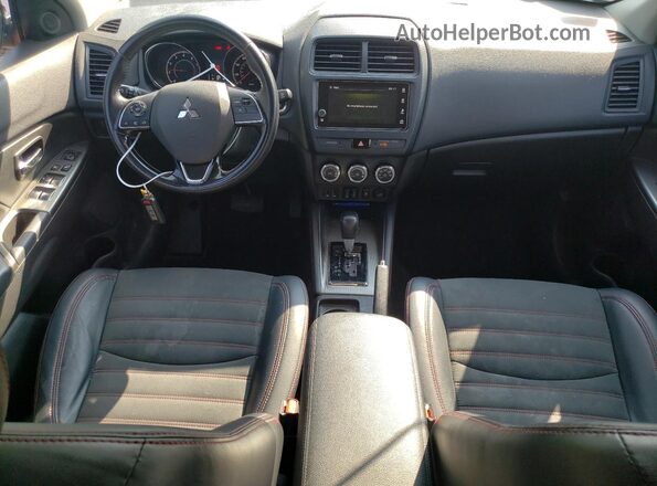 JA4AP3AW5JZ001544 2018 MITSUBISHI OUTLANDER Silver 