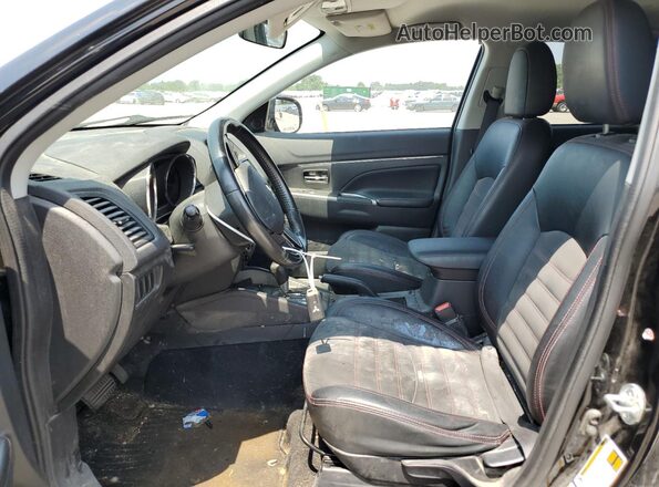 JA4AP3AW7JU018990 2018 MITSUBISHI OUTLANDER Black 