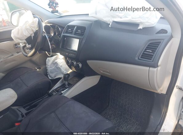 JA4APUAU9MU027165 2021 MITSUBISHI OUTLANDER SPORT White 