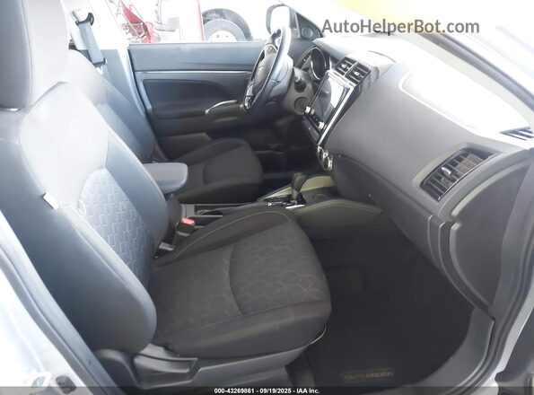 JA4APVAU3MU018046 2021 MITSUBISHI OUTLANDER SPORT Silver Front interior view
