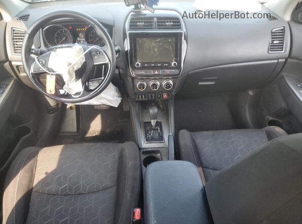 JA4APVAUXMU019307 2021 MITSUBISHI OUTLANDER Gray Vista del salpicadero