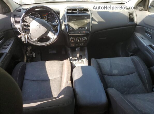 JA4AR3AU5LU021270 2020 MITSUBISHI OUTLANDER Silver 