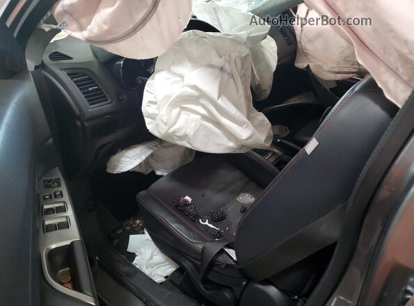 JA4AR3AW7JU001469 2018 MITSUBISHI OUTLANDER Серый 