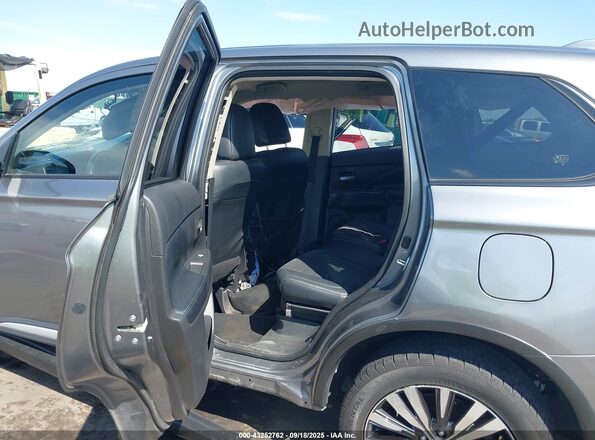 JA4AZ3A38LZ044519 2020 MITSUBISHI OUTLANDER Gray Вид наклейки з VIN-кодом
