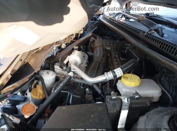 JF1GUABC6R8384581 2024 SUBARU IMPREZA Silver Հետևի տեսք