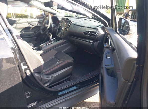 JF1VBAH64S8801068 2025 SUBARU WRX Black Widok wnętrza z przodu