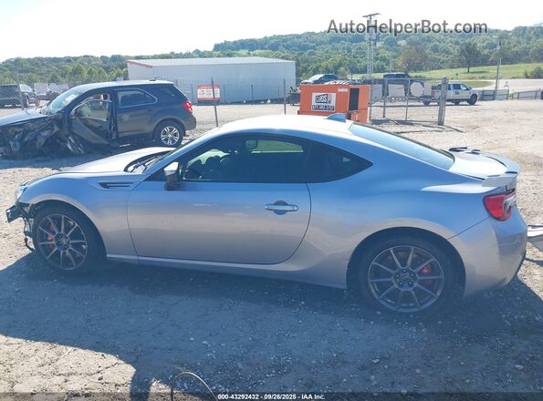 JF1ZCAC11K9601706 2019 SUBARU BRZ Silver 