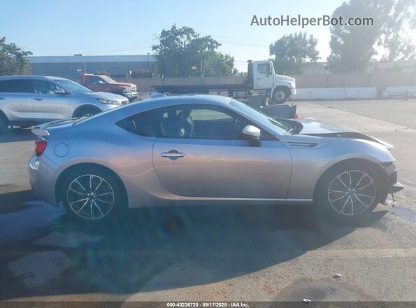 JF1ZCAC13H9605345 2017 SUBARU BRZ Silver 