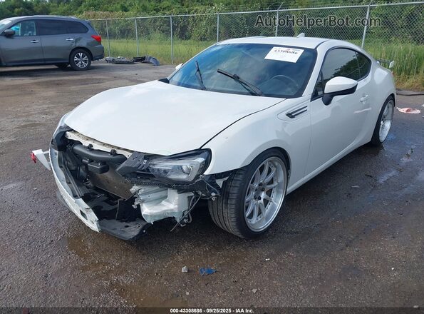 JF1ZCAC16L9701091 2020 SUBARU BRZ White Front left