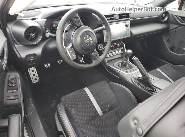JF1ZNBE10S9755871 2025 TOYOTA GR Black წინა პანელის ხედი