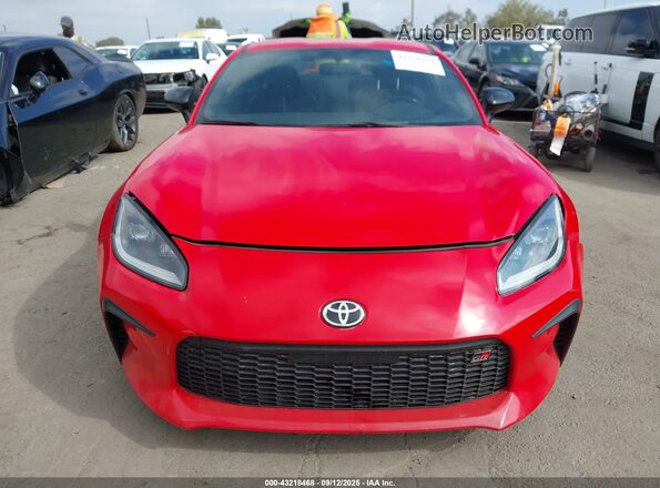 JF1ZNBF17P8761999 2023 TOYOTA GR86 Red Vista interior trasera