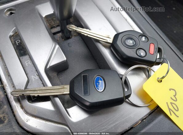 JF2GTABC6M8214664 2021 SUBARU CROSSTREK White Widok deski rozdzielczej